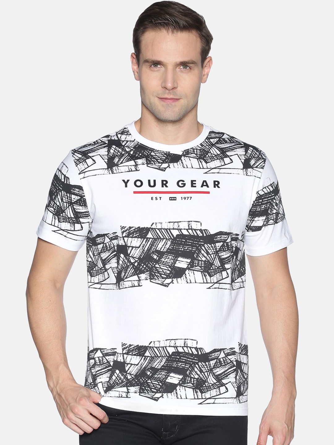 

UrGear Men White Printed Round Neck T-shirt