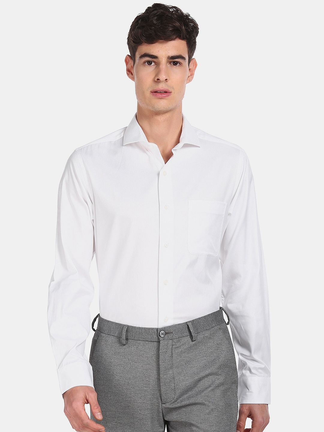 Arrow Men White Regular Fit Solid Formal Cotton Shirt