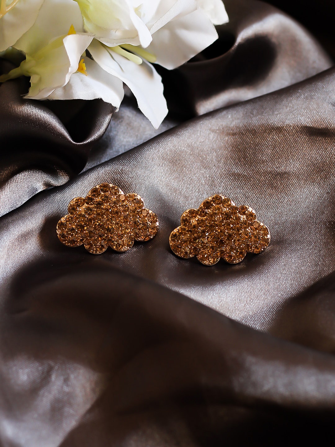 

Bellofox Gold-Toned Contemporary Studs