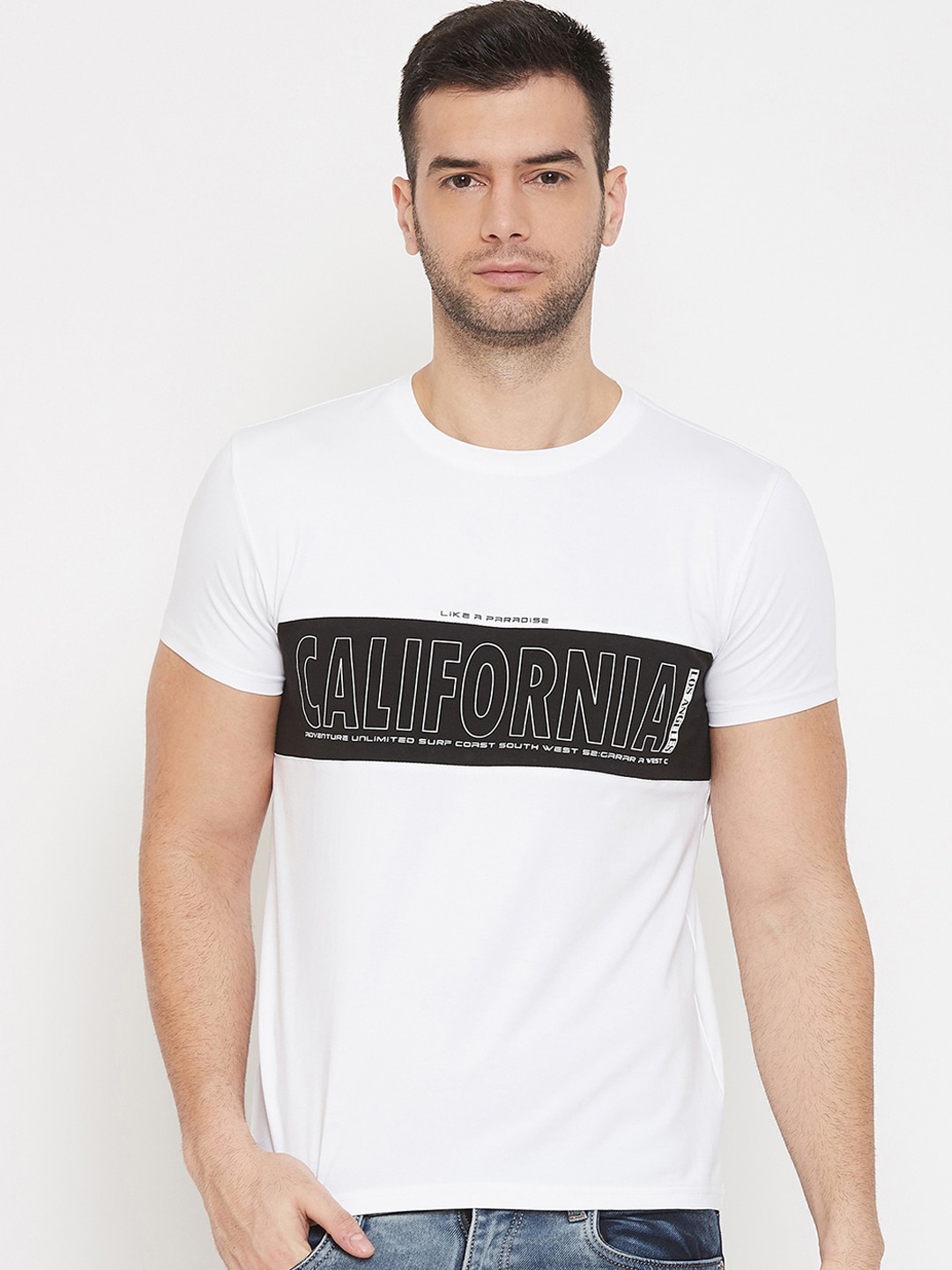 

QUBIC Men White Printed Round Neck T-shirt