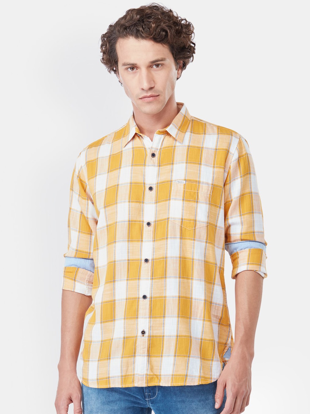 

Pepe Jeans Men Yellow & White Regular Fit Checked Casual Shirt