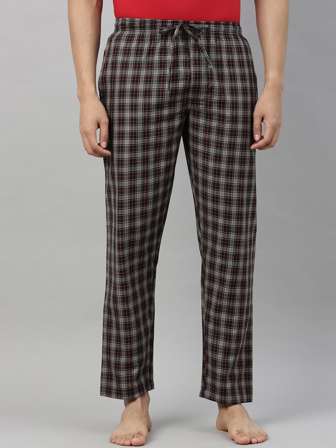 

Joven Men Grey & Black Checked Lounge Pants