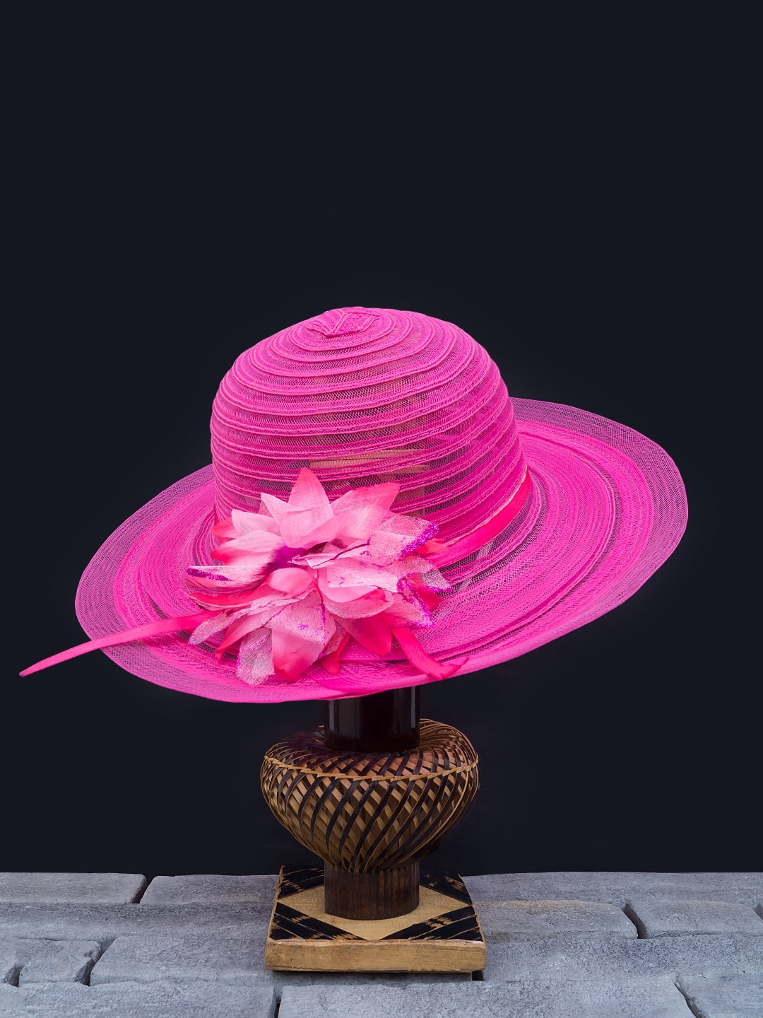 

Golden Peacock Women Pink Woven-Design Straw Sun Hat