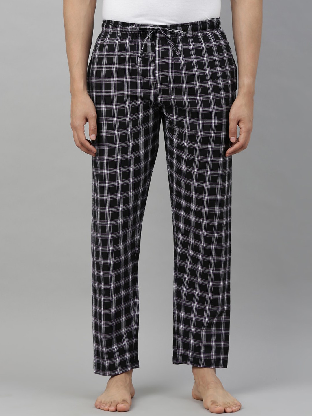 

Joven Men Black Checked Cotton Lounge Pants