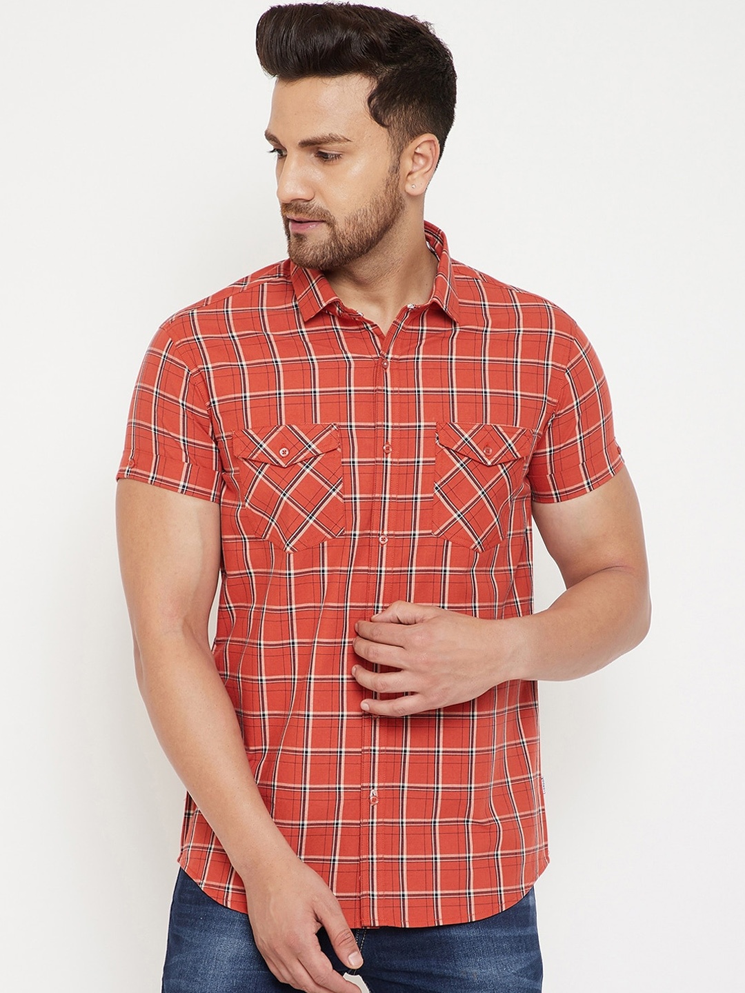 

Canary London Men Rust Slim Fit Checked Casual Shirt