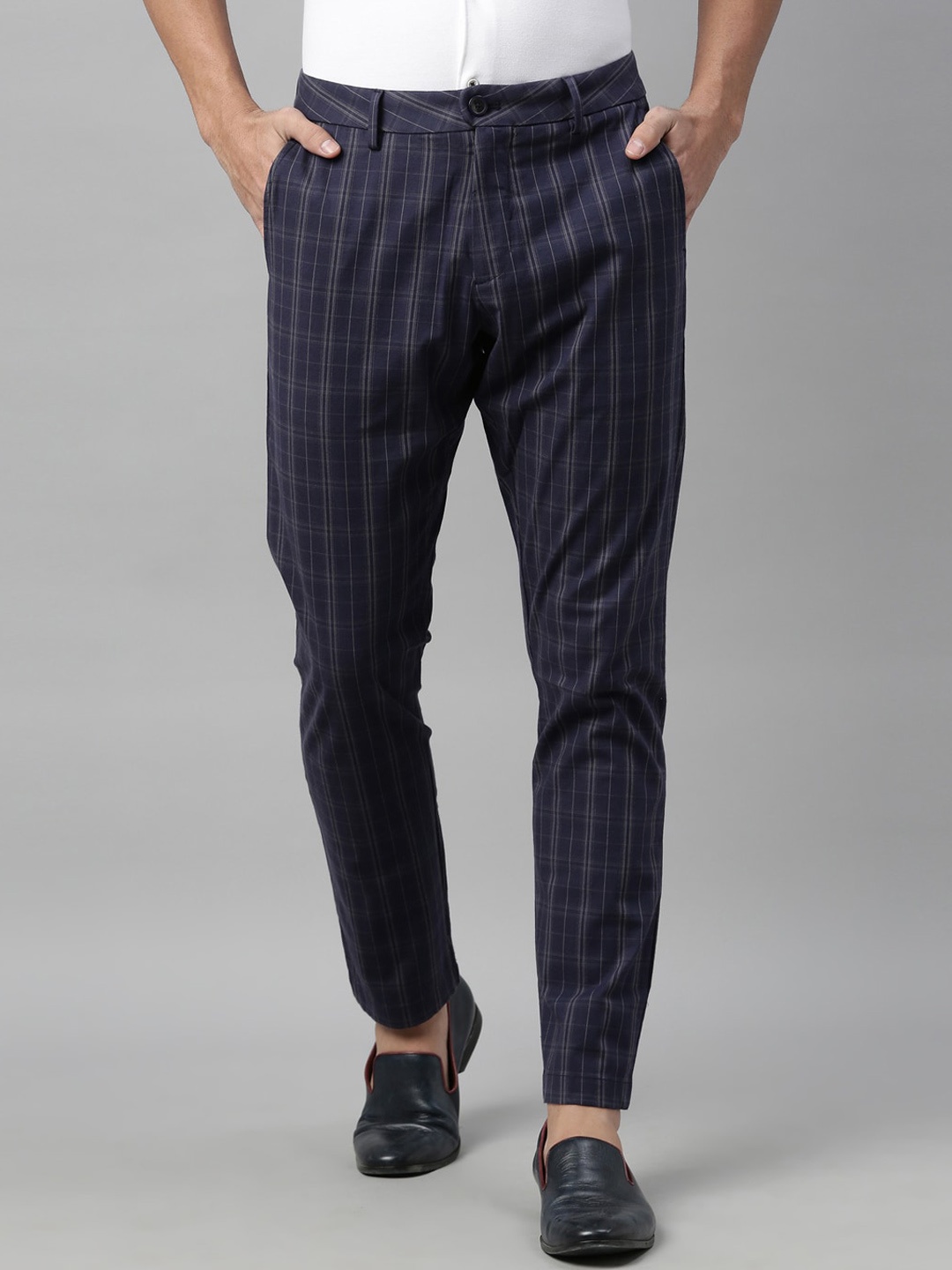 

RARE RABBIT Men Navy Blue & Beige Regular Fit Checked Trousers