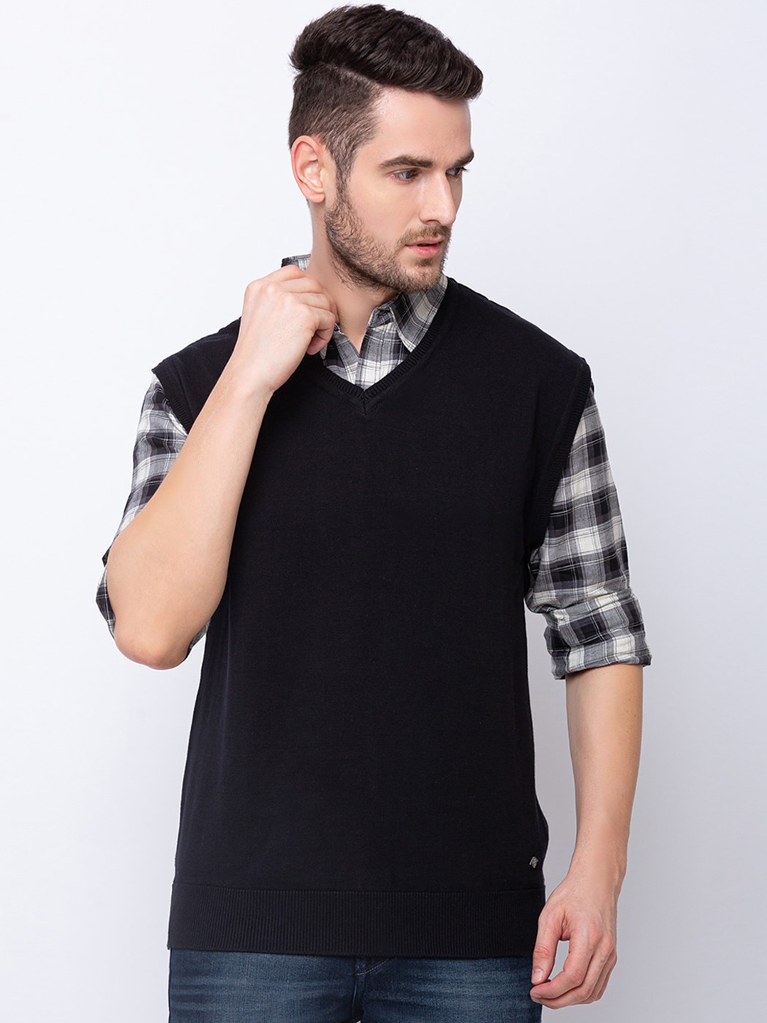 

Status Quo Men Black Solid Sweater Vest Sweater