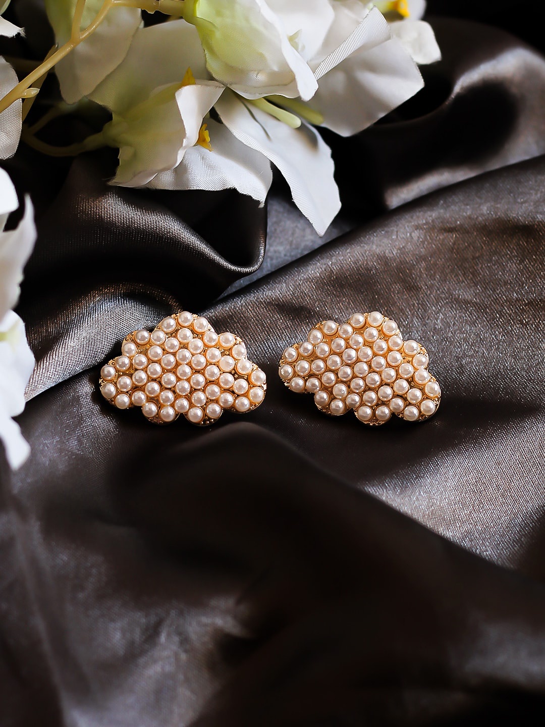 

Bellofox Gold-Plated & White Contemporary Studs
