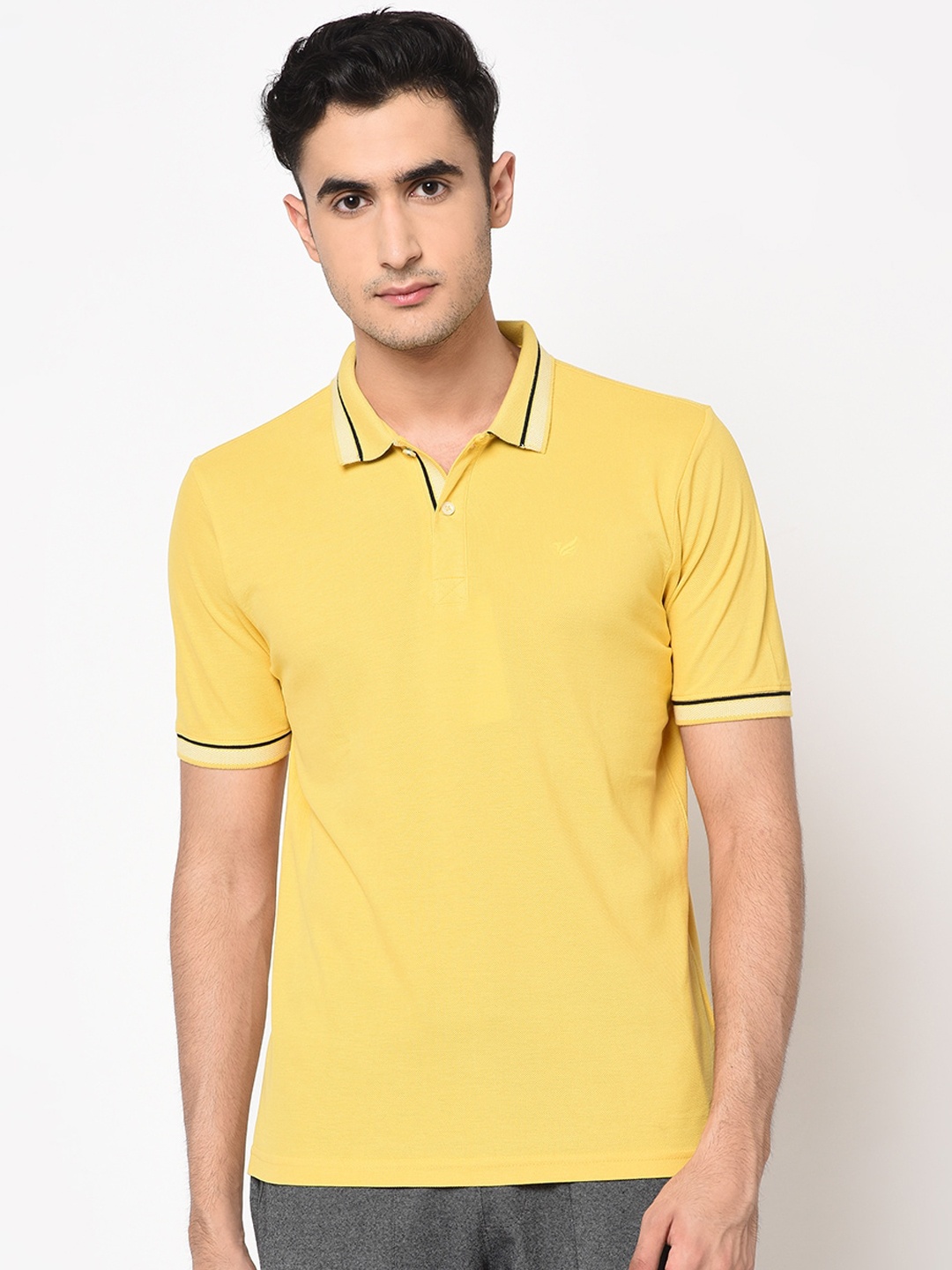 

Blackberrys Men Yellow Solid Polo Collar T-shirt