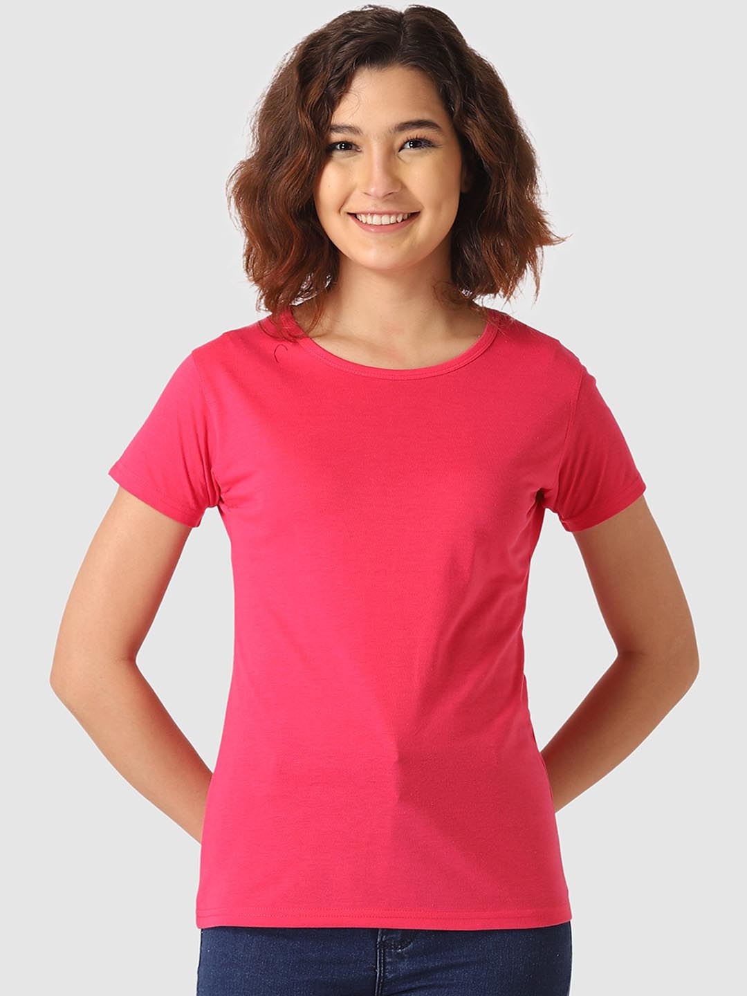 

Vemante Fuchsia Pink Pure Cotton Solid Regular Top