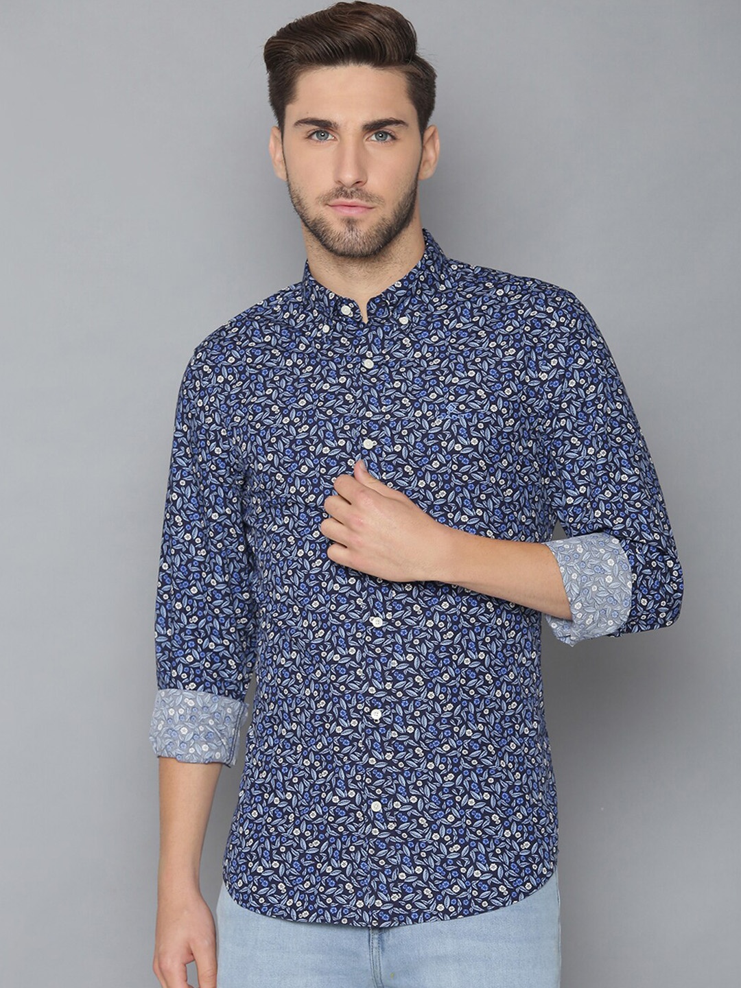 

GANT Men Blue Slim Fit Printed Casual Shirt