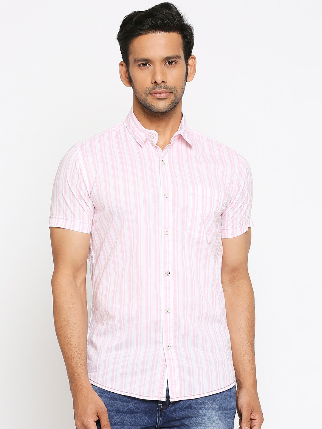 

Mufti Men Pink Slim Fit Striped Casual Shirt