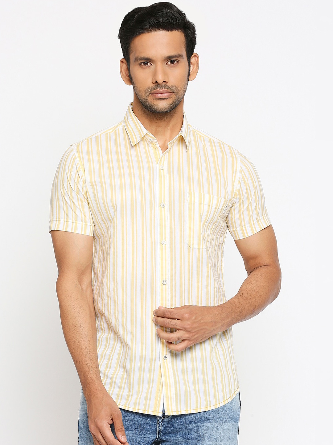 

Mufti Men Yellow Slim Fit Striped Casual Shirt