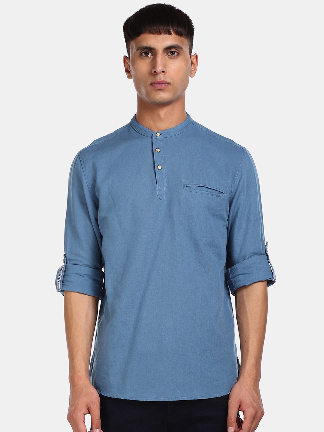 

Cherokee Men Blue Casual Shirt