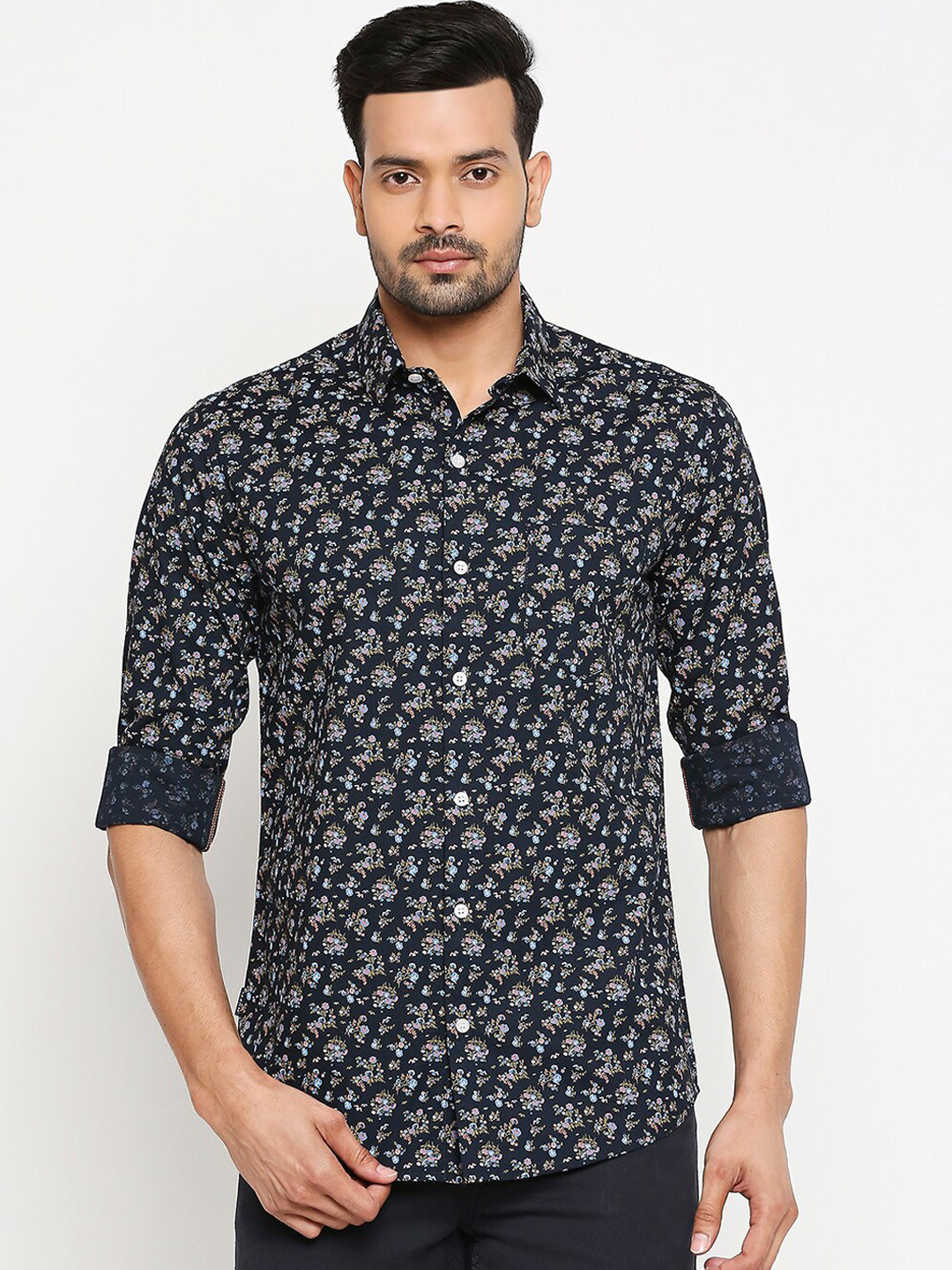 

Mufti Men Navy Blue Slim Fit Printed Casual Shirt