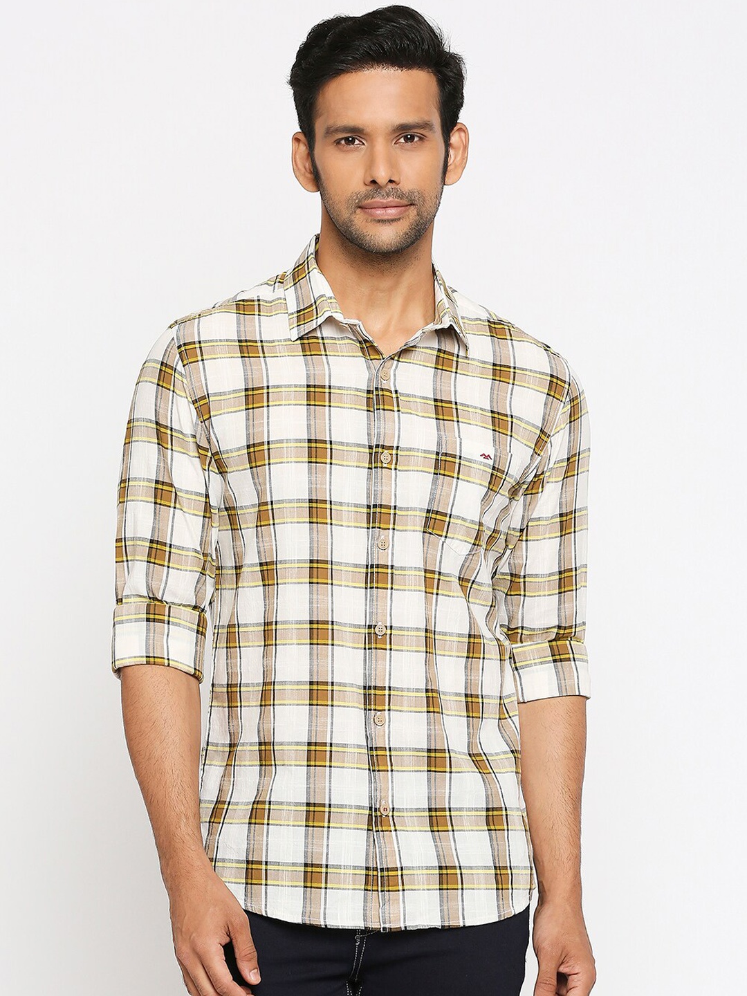 

Mufti Men Khaki Slim Fit Checked Casual Shirt