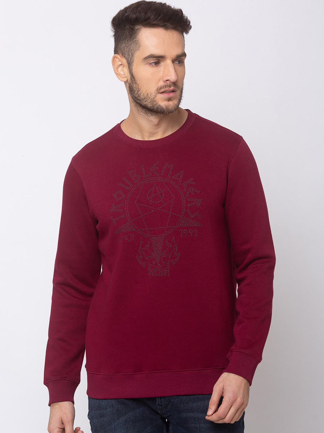 

SPYKAR Men Maroon Printed Slim Fit Sweatshirt