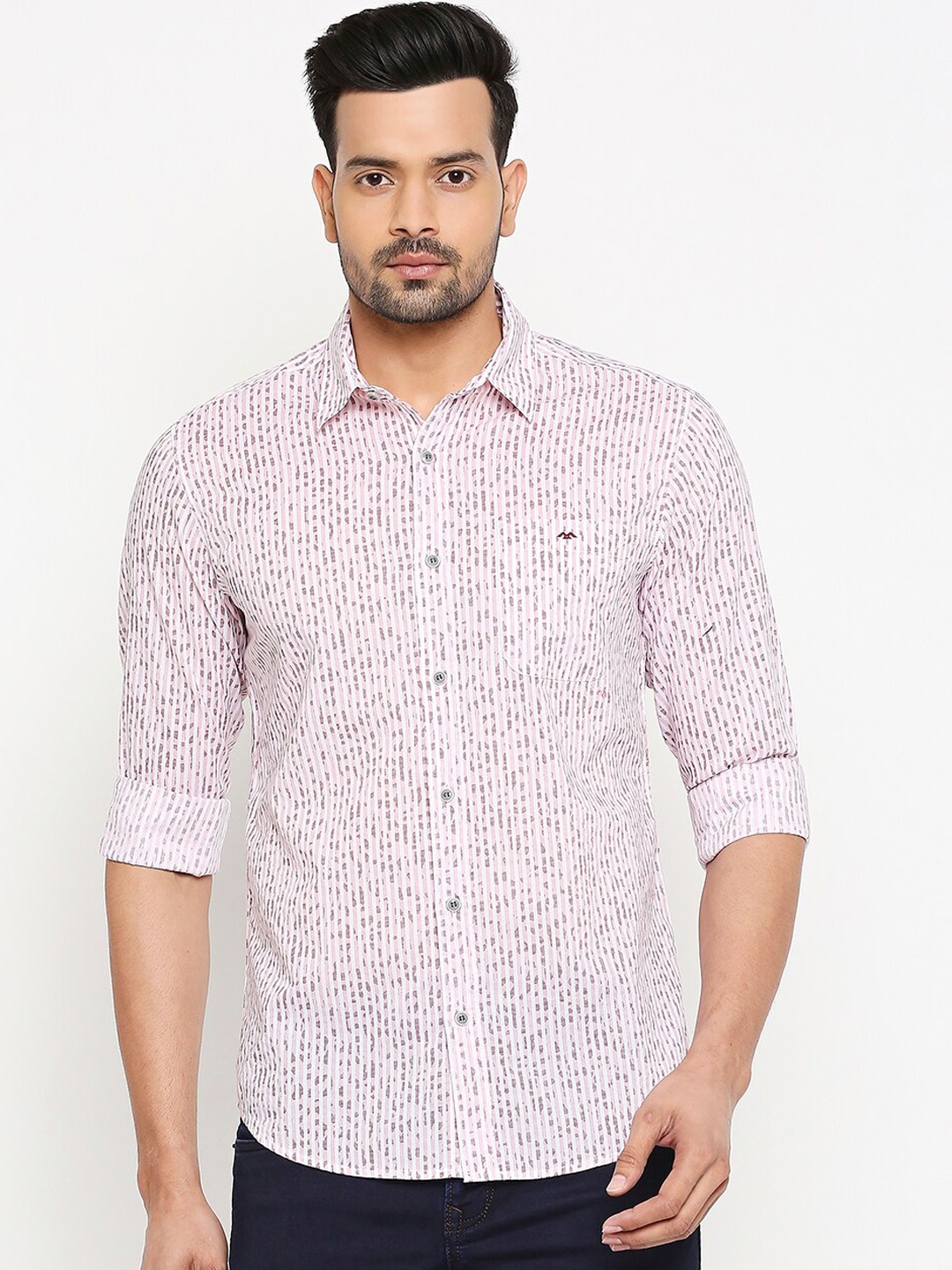 

Mufti Men Pink Slim Fit Printed Casual Shirt