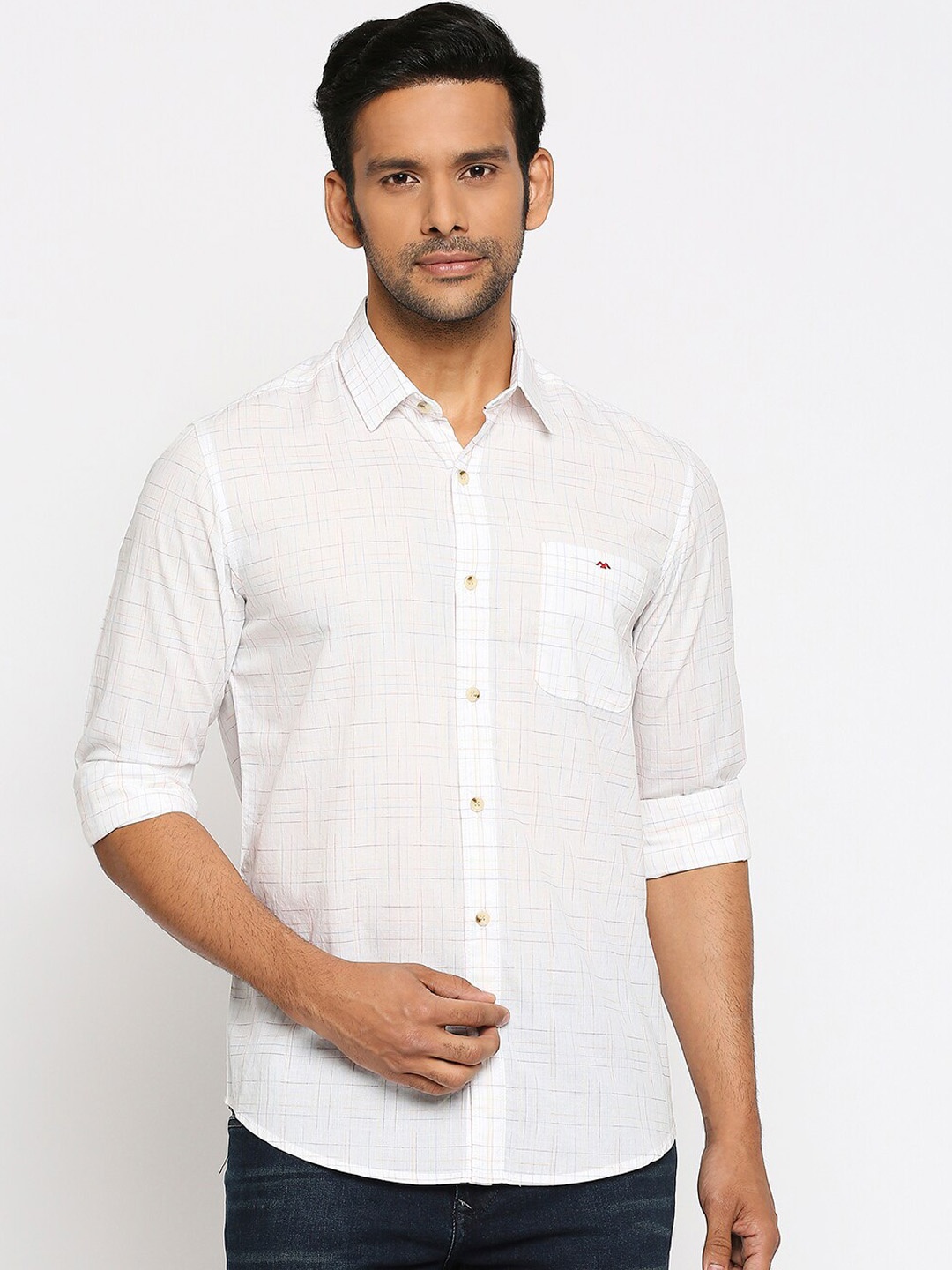 

Mufti Men White Slim Fit Checked Casual Shirt
