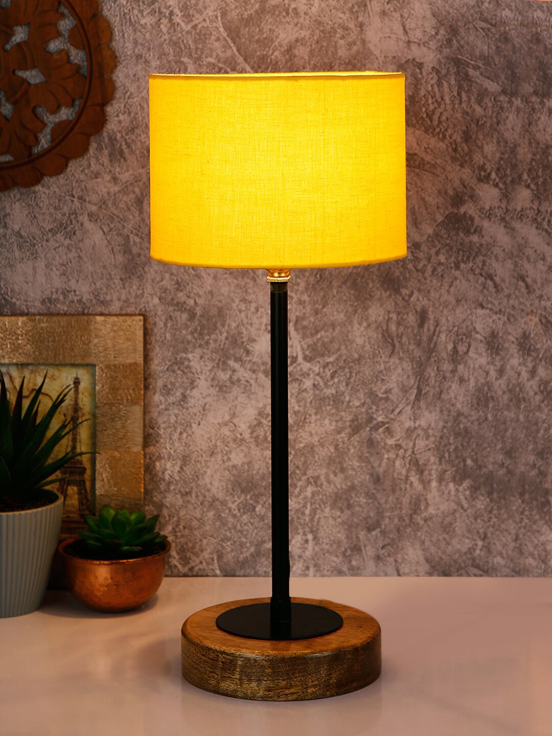 

Devansh Yellow & Brown Solid Traditional Buffet Table Lamp with Shade