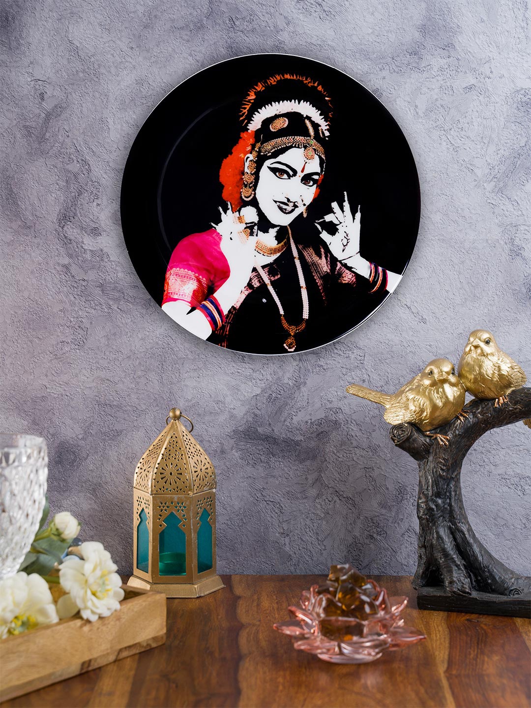 KOLOROBIA Black & White Dances of India Kuchipudi Inspired Wall Decor Plate