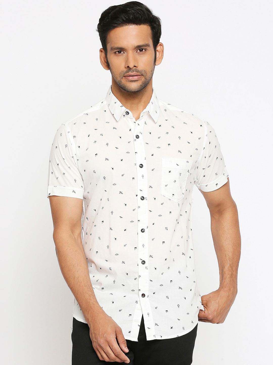 

Mufti Men White Slim Fit Printed Casual Shirt