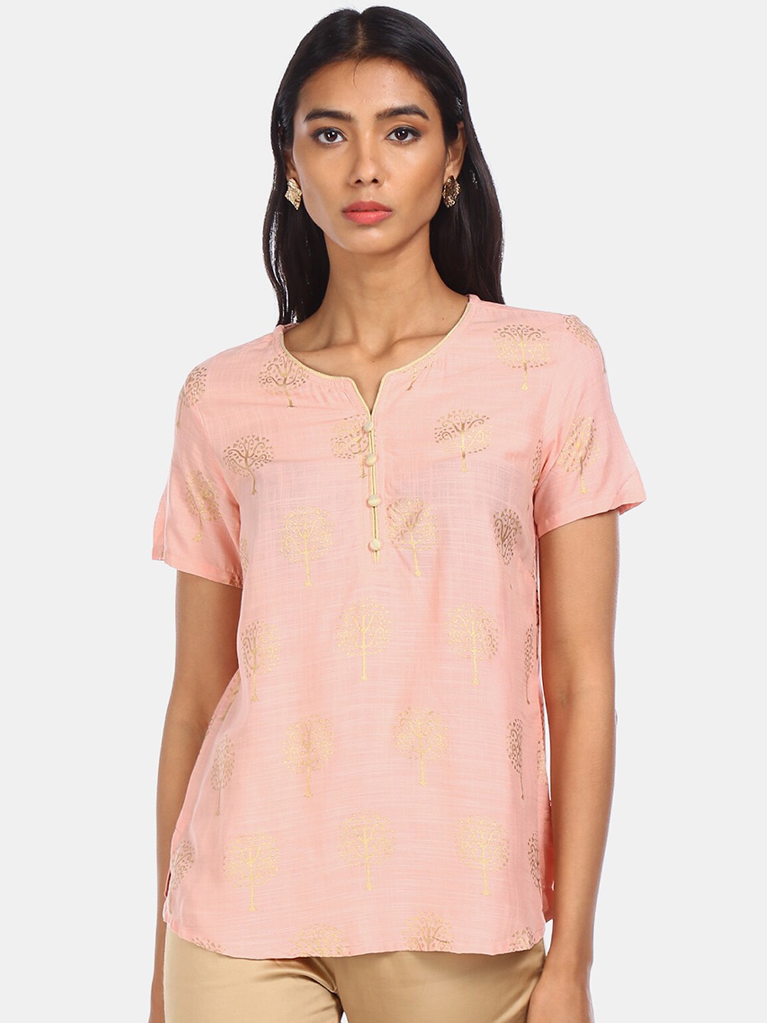 

Karigari peach-coloured & gold-toned floral printed regular top