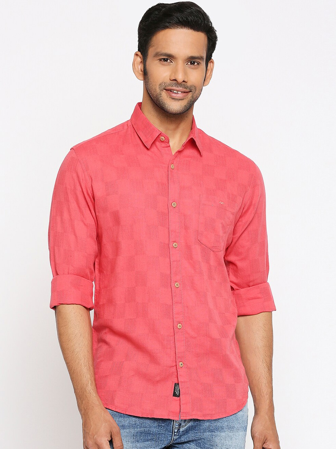 

Mufti Men Pink Slim Fit Checked Casual Shirt