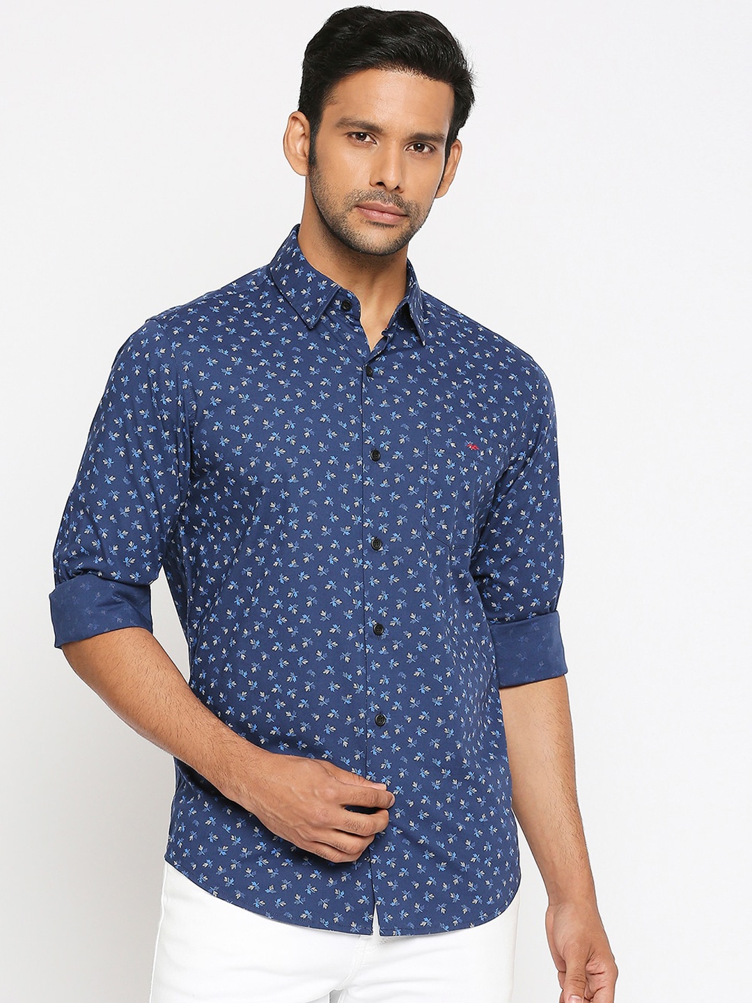 

Mufti Men Navy Blue Slim Fit Printed Casual Shirt