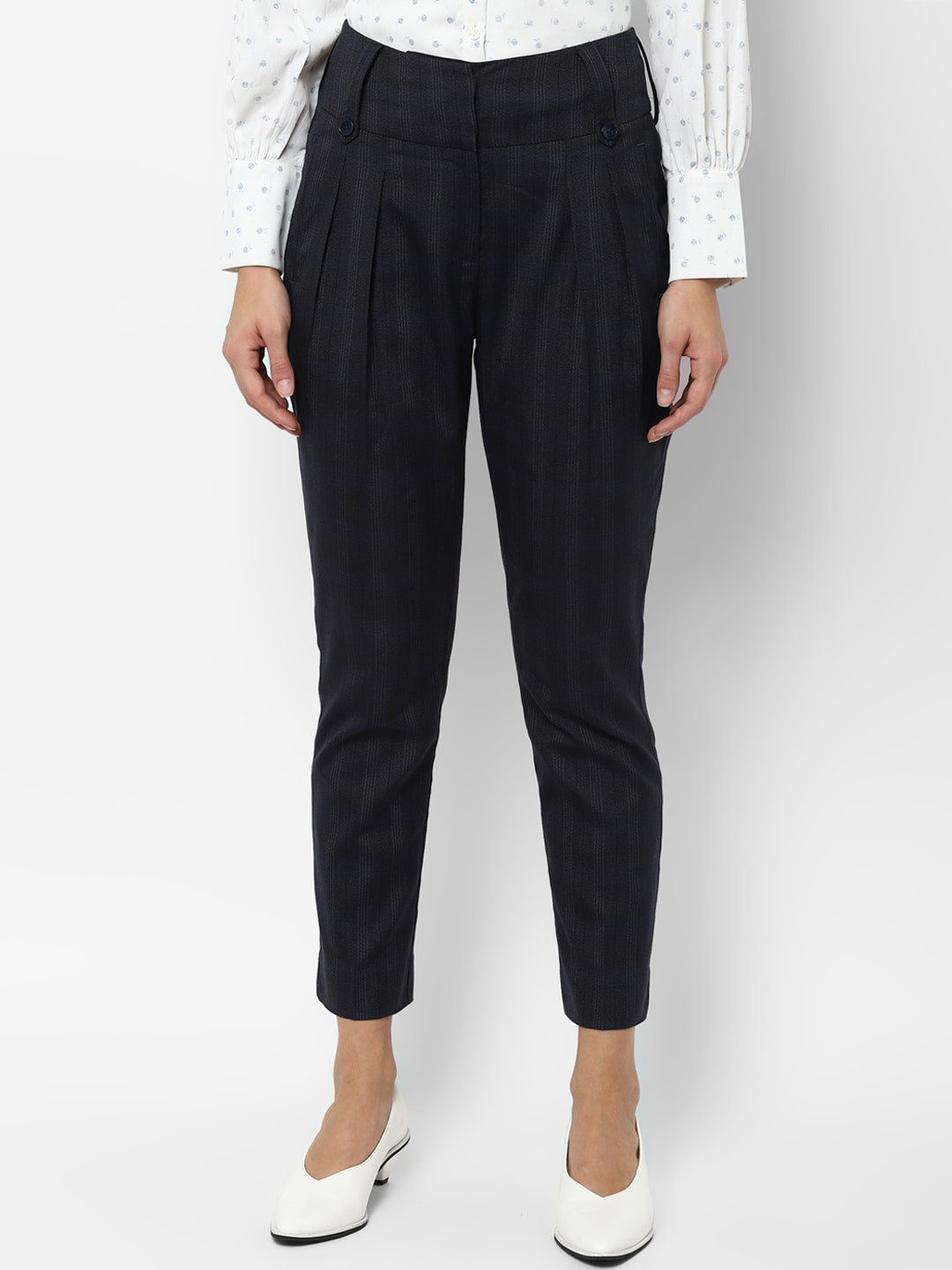 

Allen Solly Woman Women Grey Slim Fit Self Design Regular Trousers