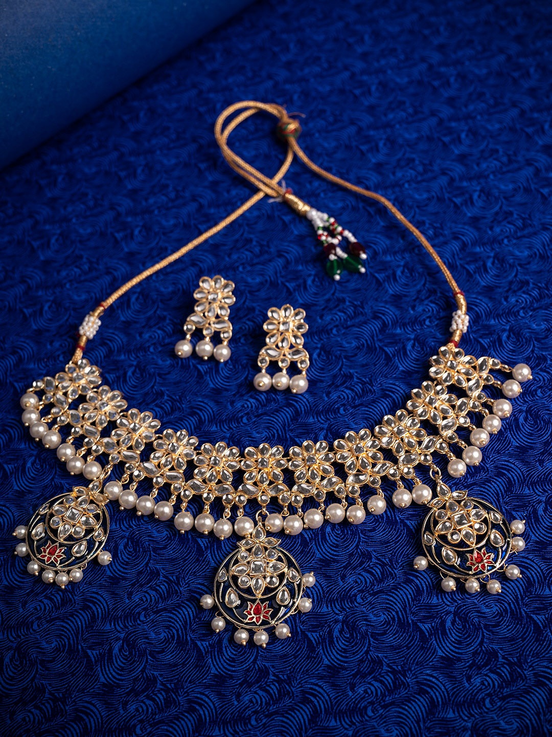 

Shoshaa Gold-Plated White & Navy Blue Kundan-Studded Beaded Meenakari Jewellery Set