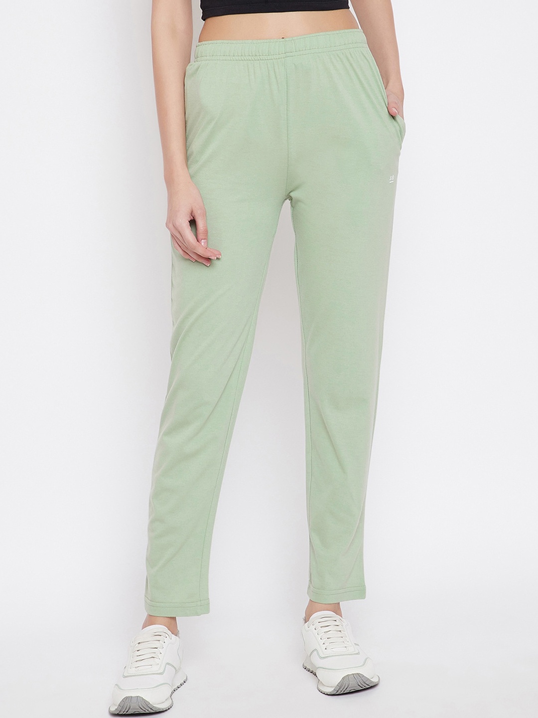 

Okane Women Green Solid Track Pants