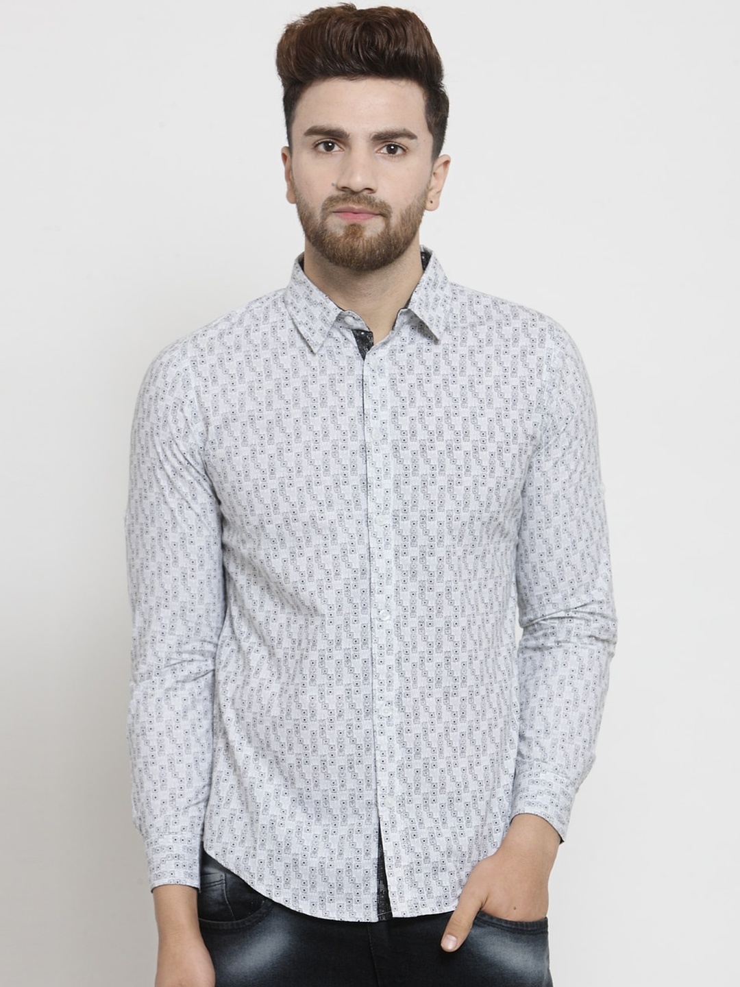 

Purple State Men White Slim Fit Printed Casual Cotton Shirt