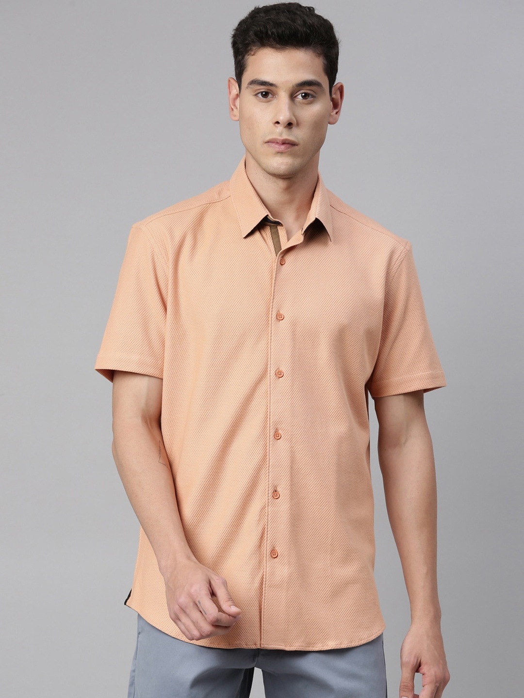 

RARE RABBIT Men Peach-Coloured Regular Fit Solid Casual Shirt
