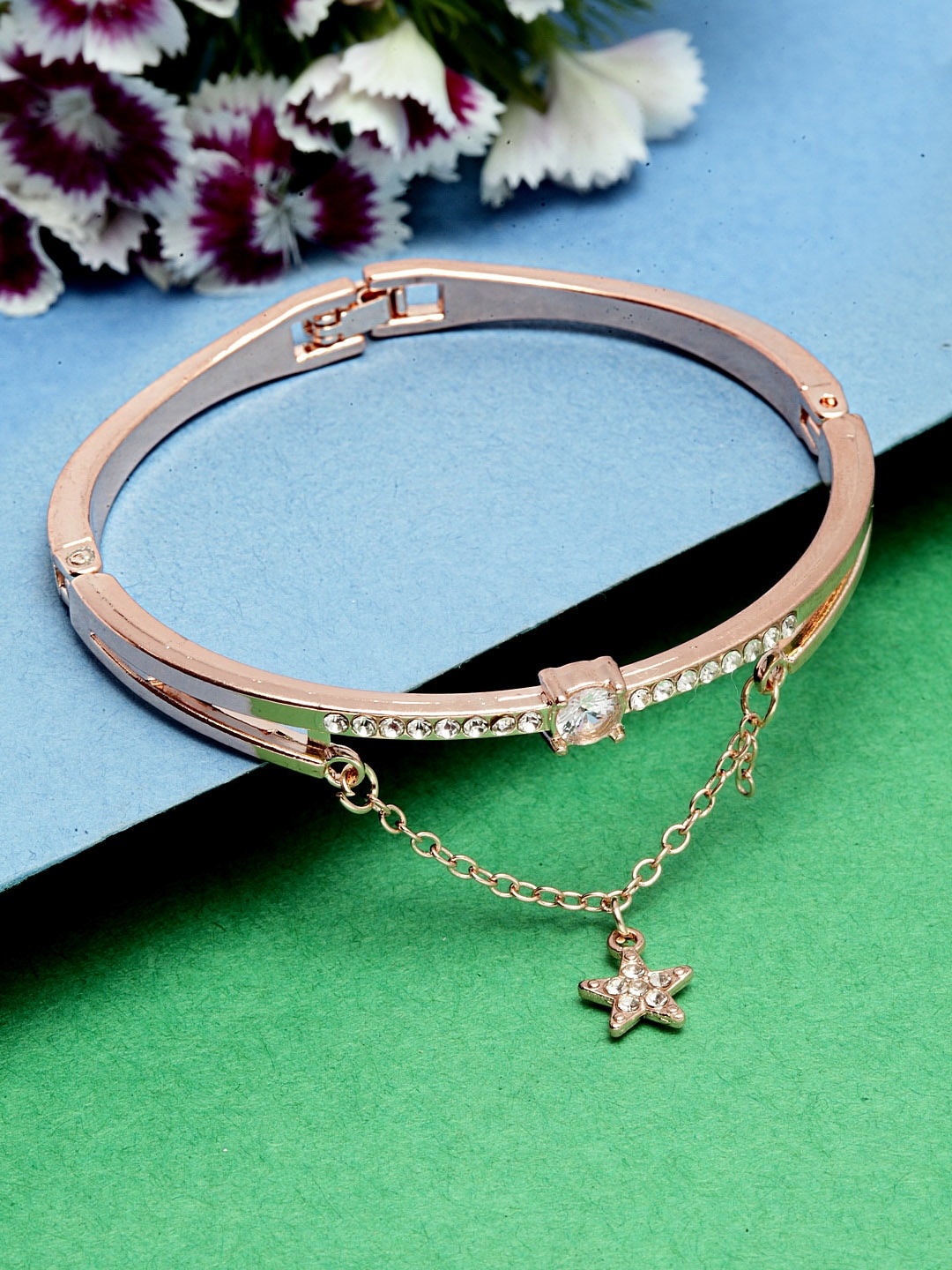 

Ferosh Rose Gold Bracelet