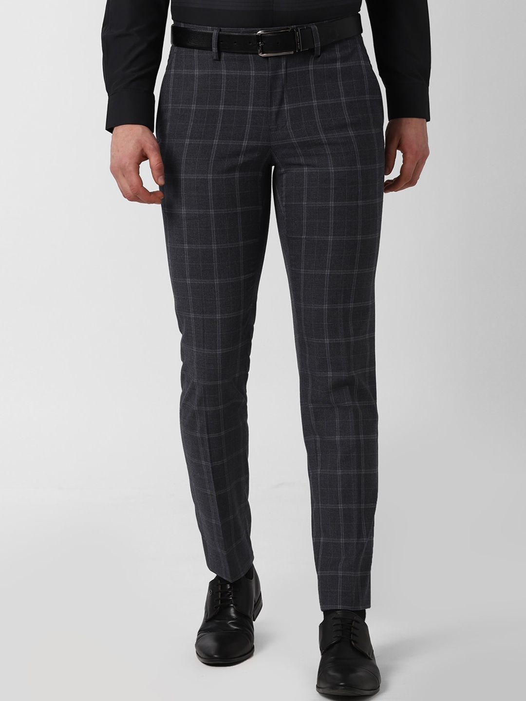 

Peter England Elite Men Grey Slim Fit Checked Formal Trousers