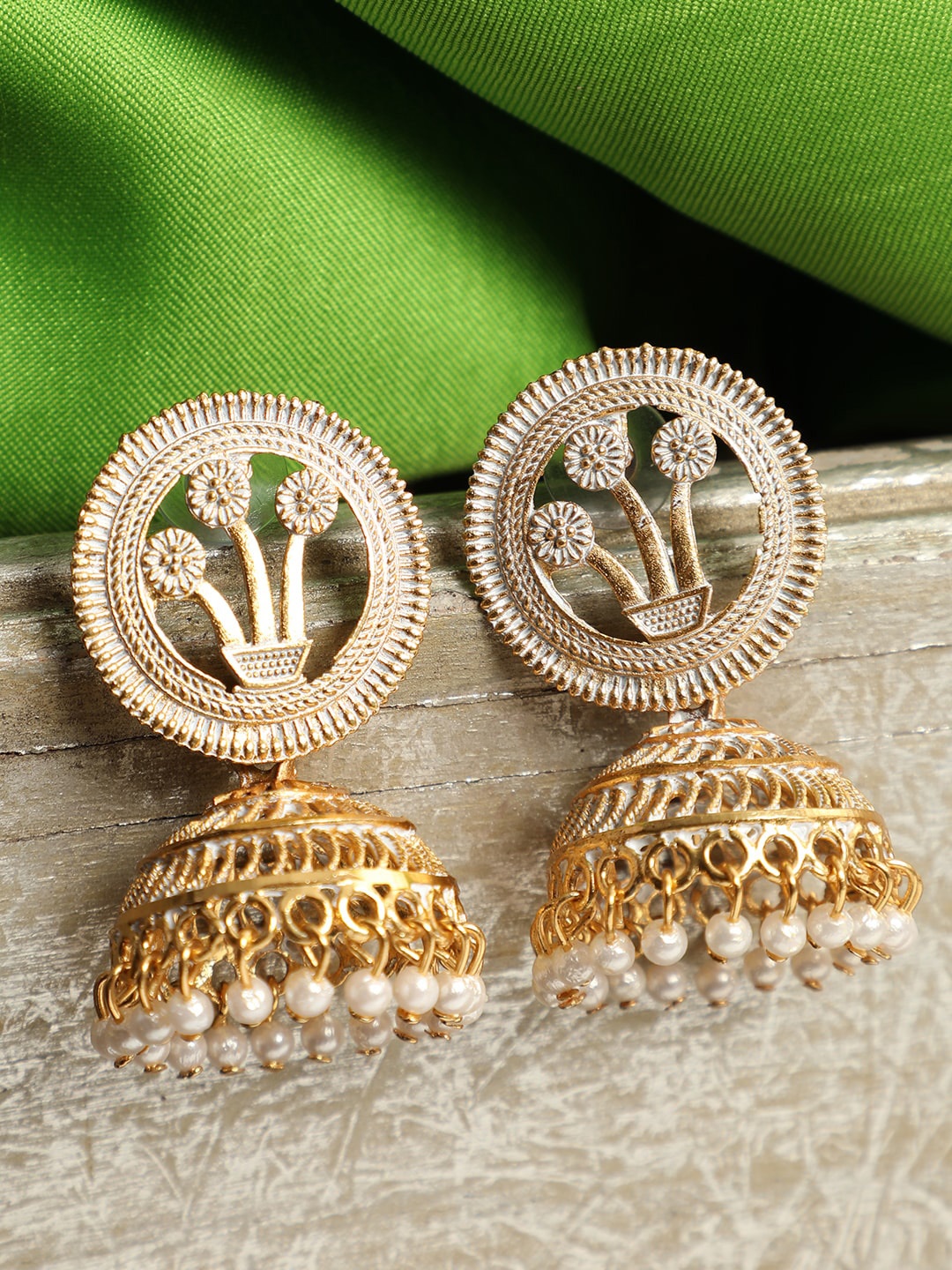 

ANIKAS CREATION Gold-Plated Off-White Handcrafted Dome Shaped Jhumkas