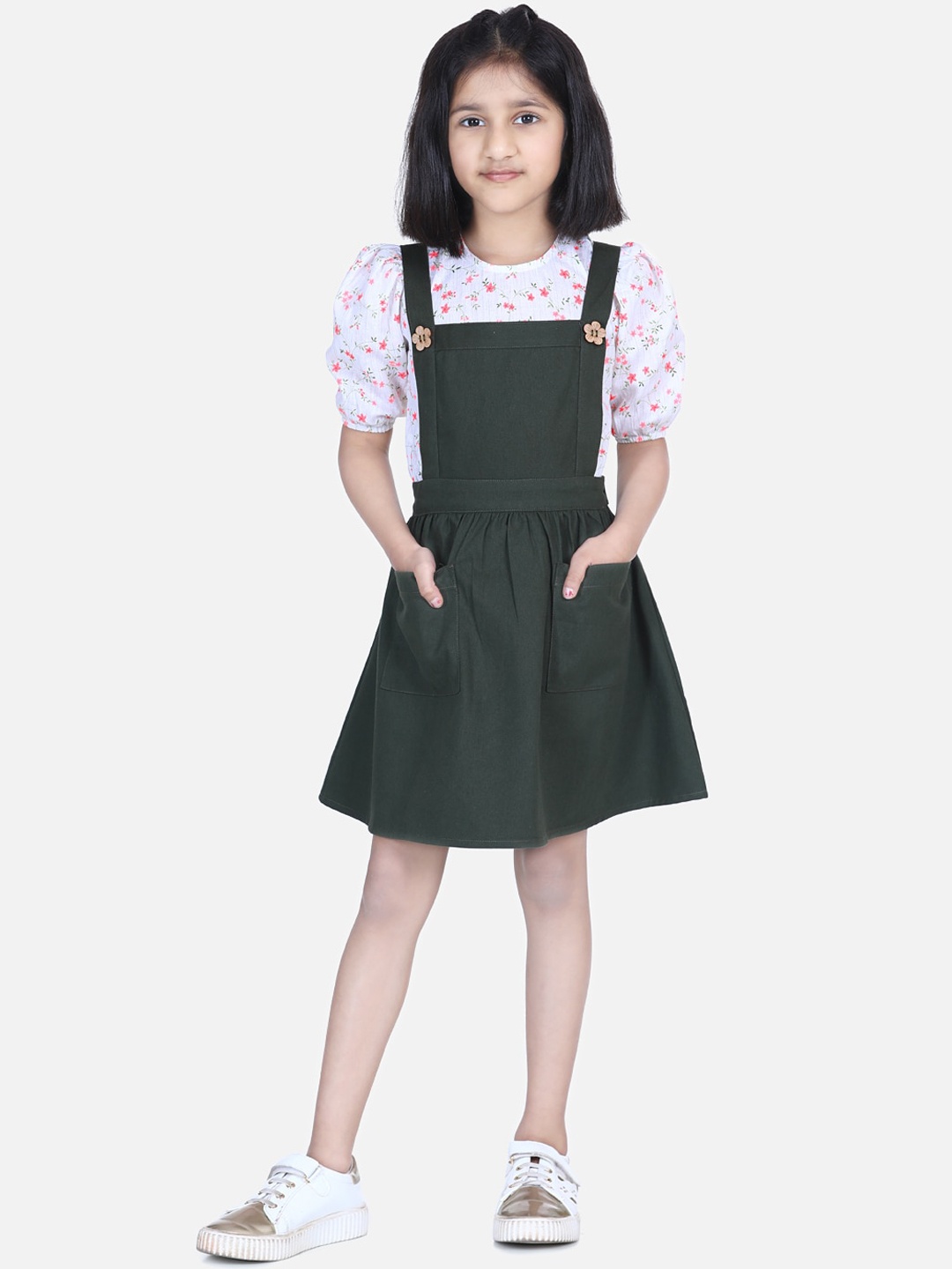 

LilPicks Girls White Solid Pinafore Dress With Tshirt