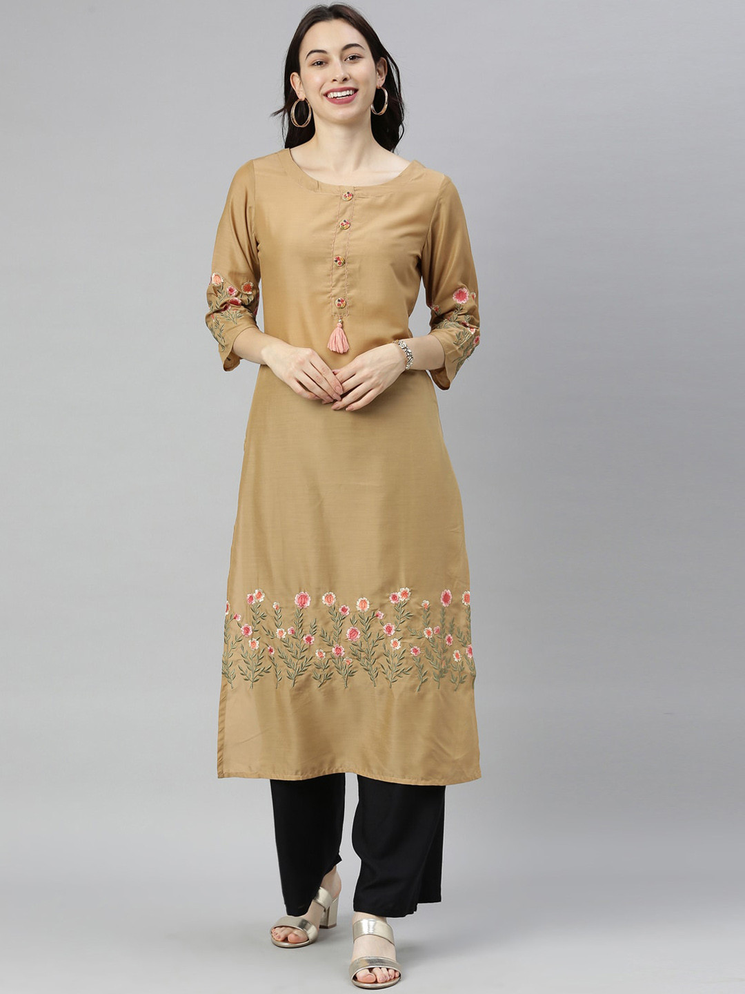 

Neerus Women Mustard Yellow Floral Embroidered Thread Work Kurta
