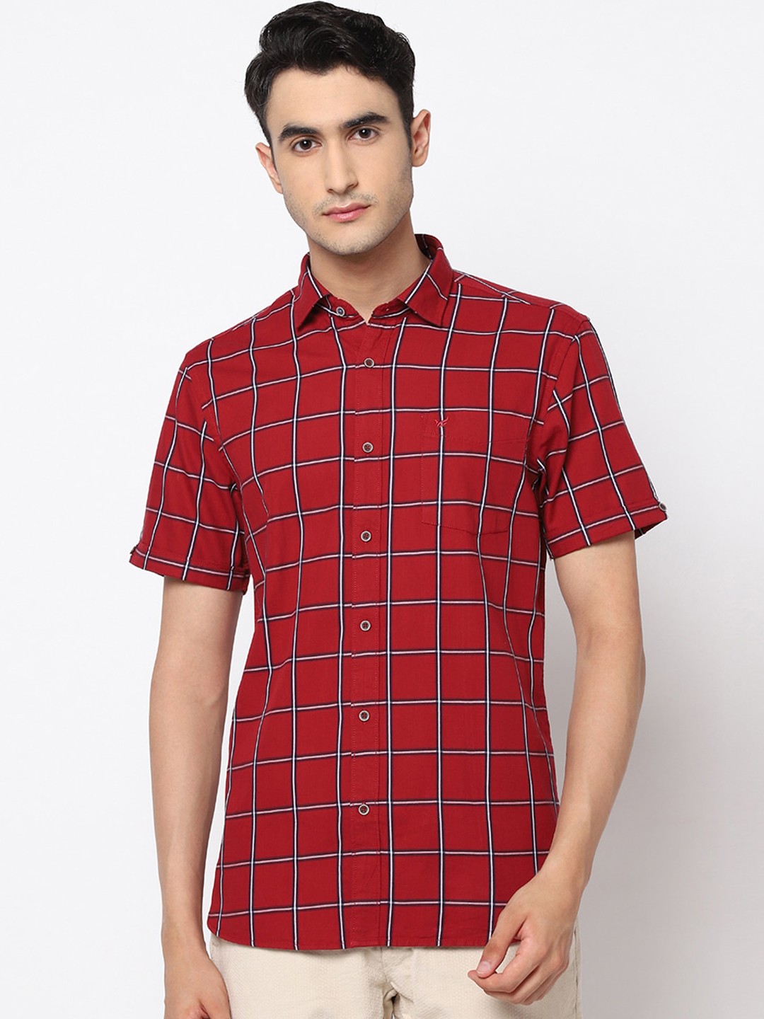 

Blackberrys Men Red & White Slim Fit Checked Casual Shirt