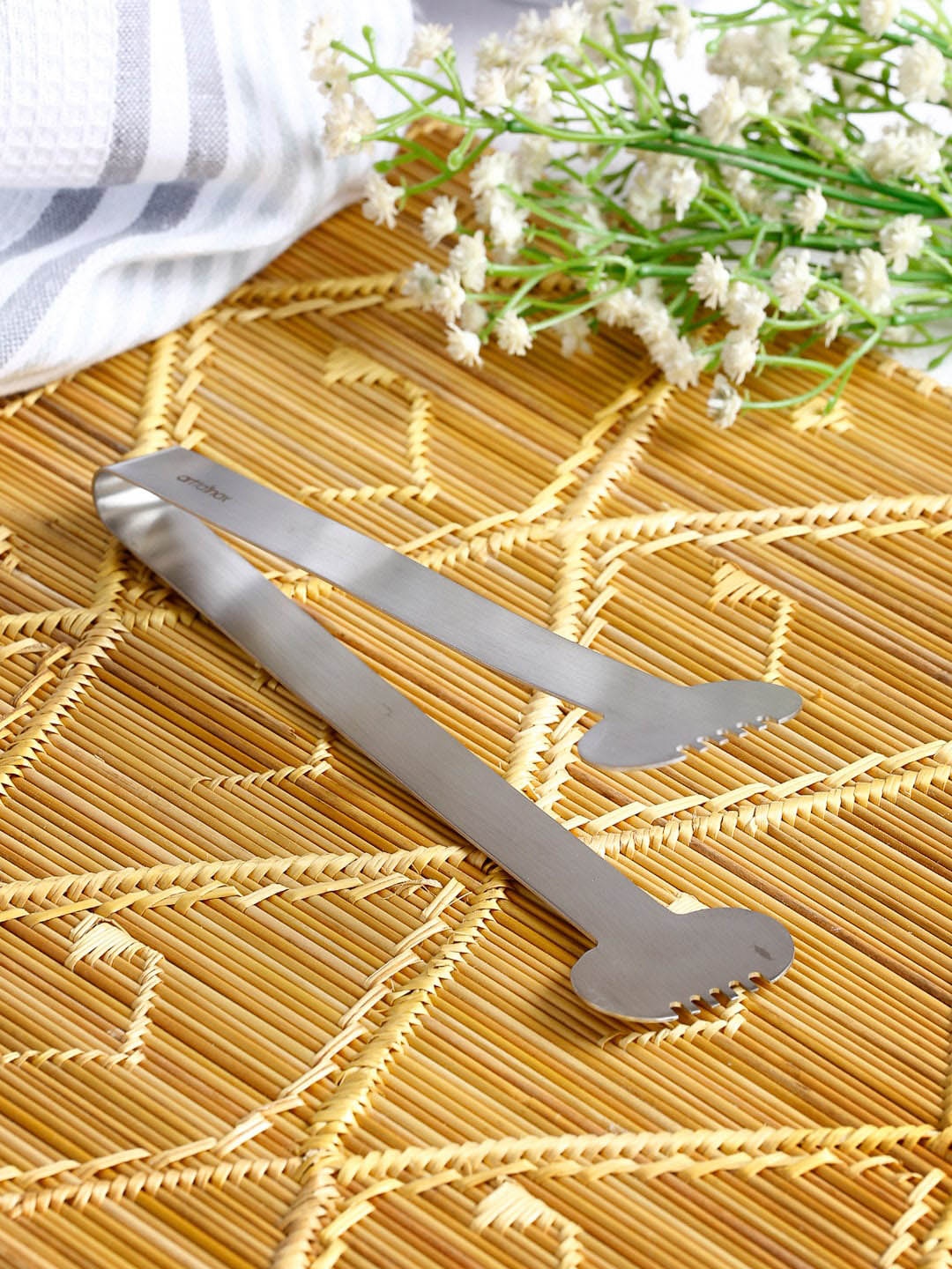 

ARTTDINOX Silver-Toned Solid Stainless Steel Ice Tong