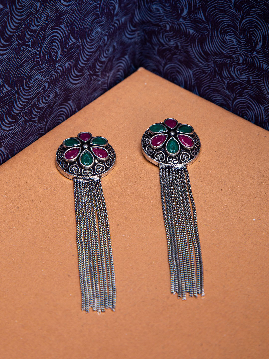 

Rangriti Red & Green Circular Drop Earrings