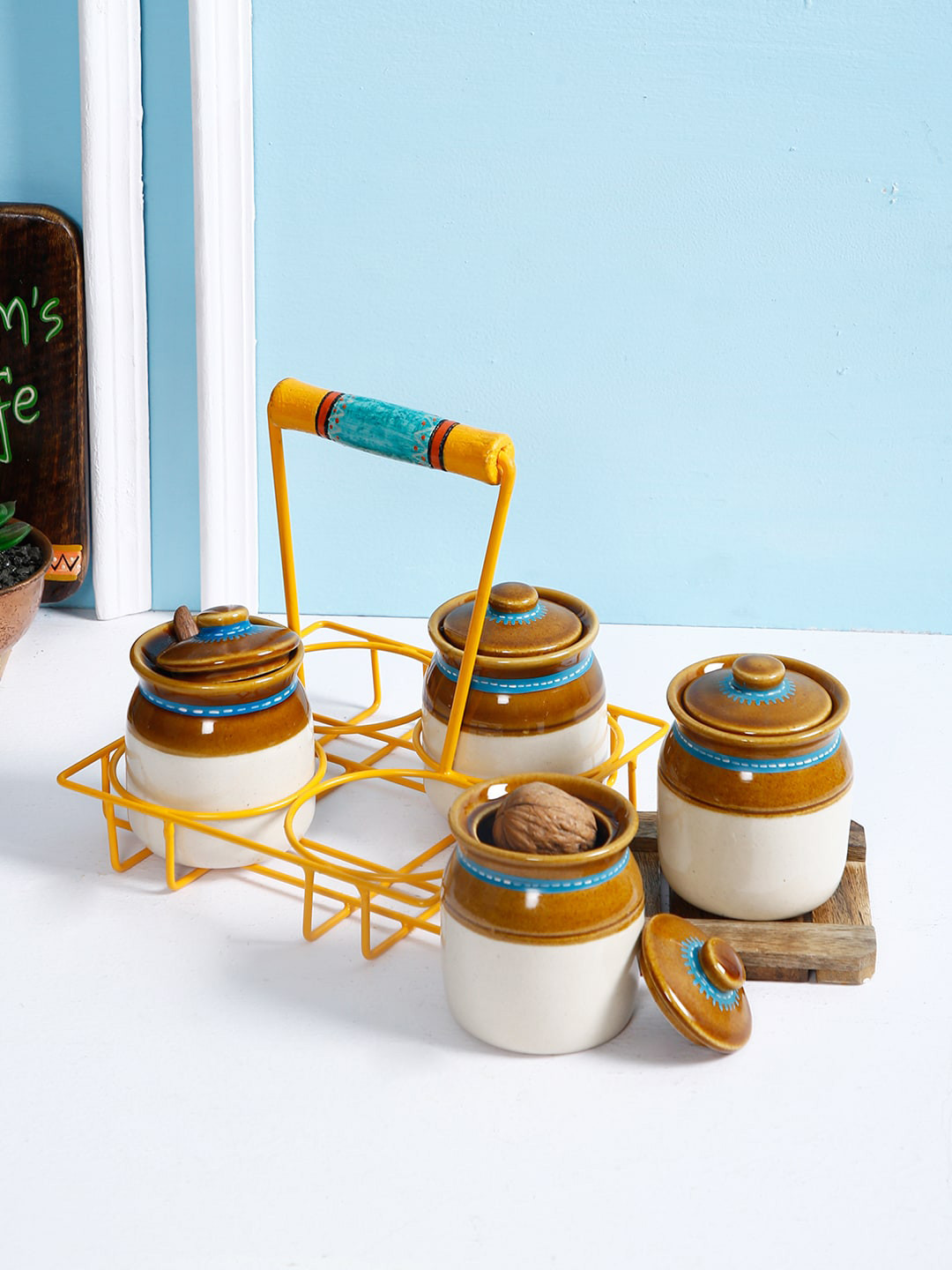 

Aapno Rajasthan Set Of 4 Off-White & Brown Colourblocked Ceramic Barni With Tray