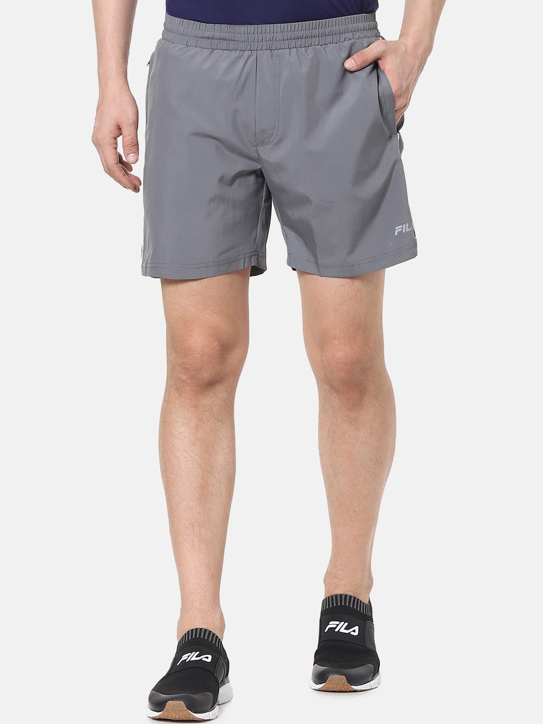 

FILA Men Grey Solid Regular Fit Sports Shorts