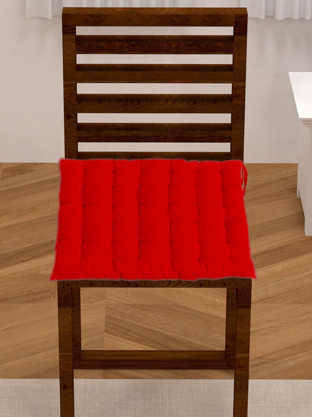 

Lushomes Red Solid Chair Pad