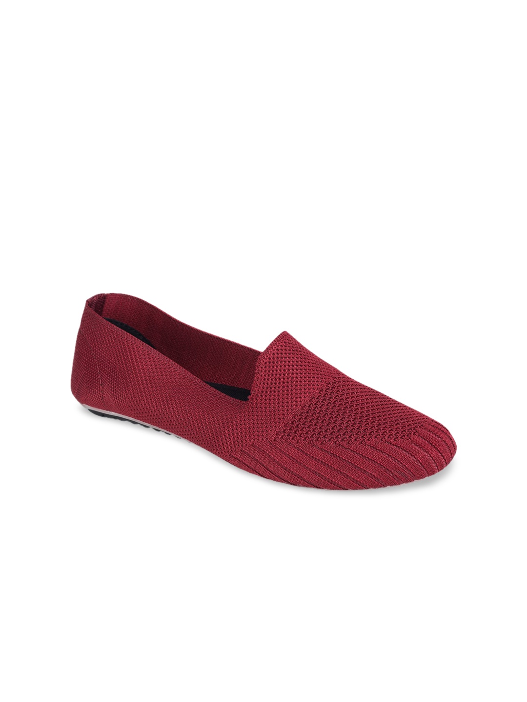 

REFOAM Women Maroon Woven Design Loafers