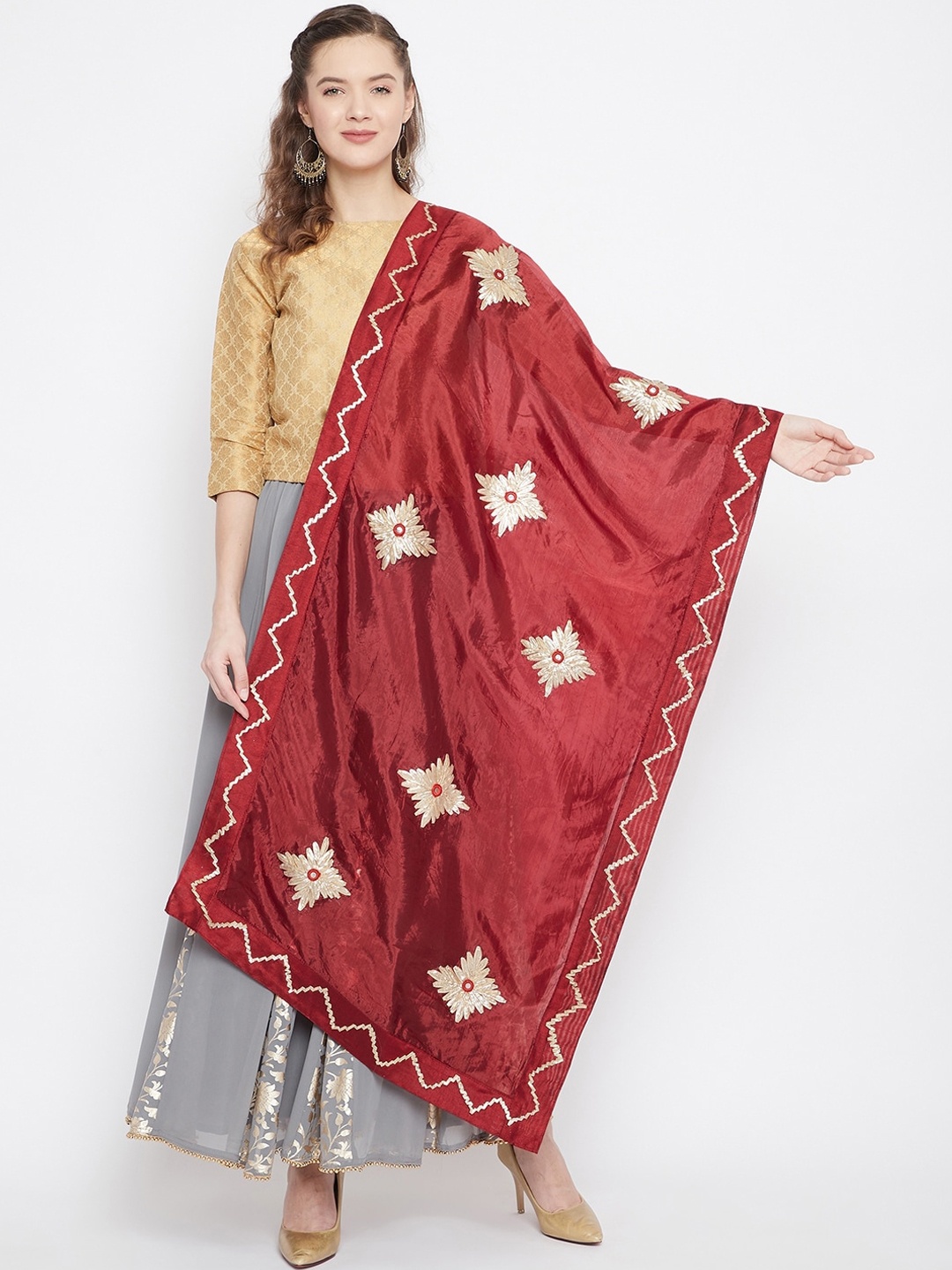 

Clora Creation Maroon & Gold-Toned Embroidered Dupatta
