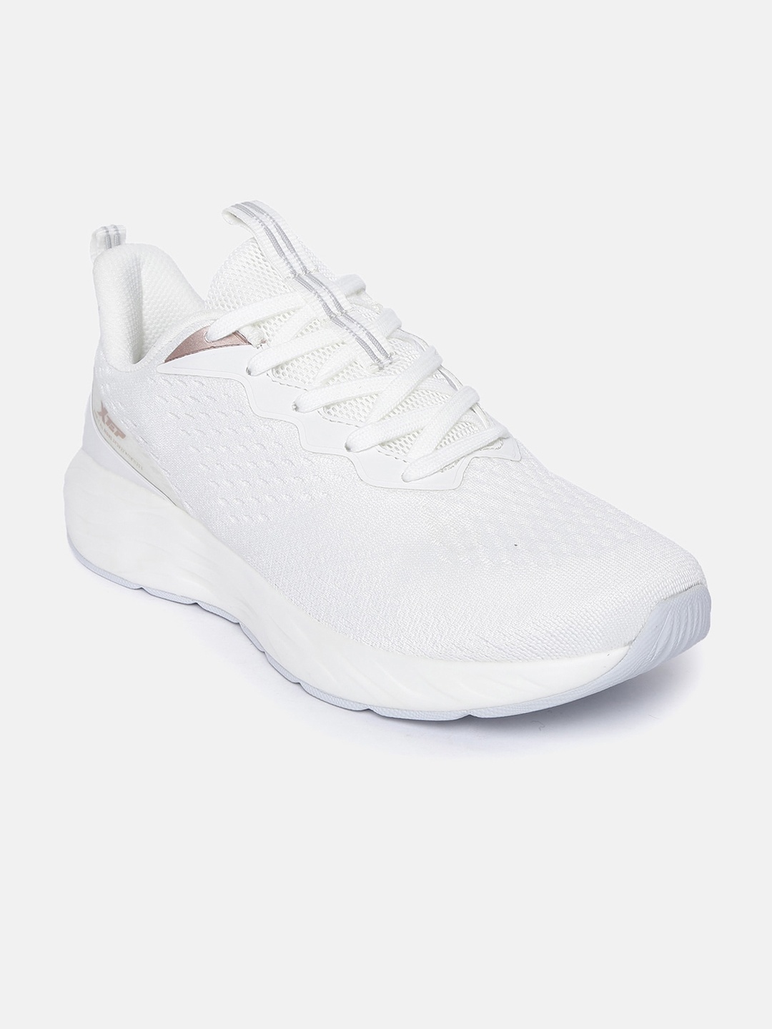 

Xtep Women White Solid Textile Running Shoes