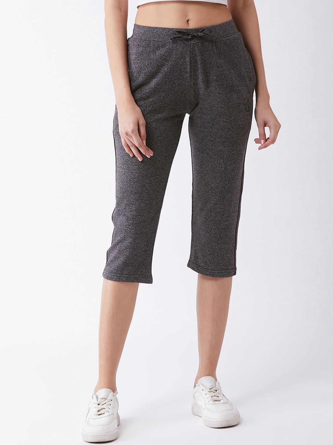 

FEMEA Women Charcoal Solid Regular Fit Capris