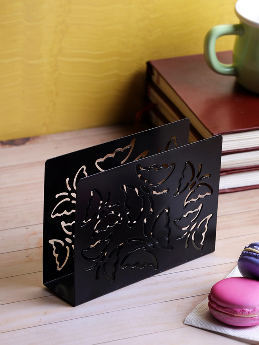 

A Vintage Affair- Home Decor Black Butterfly Family Tissue Holder